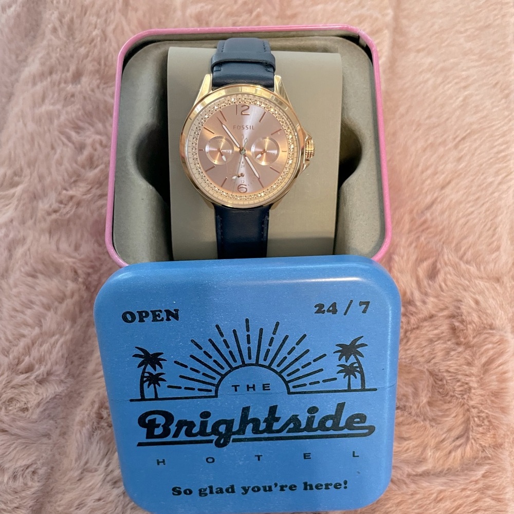 New WOT Women’s gold/rose gold Watch with leather strap